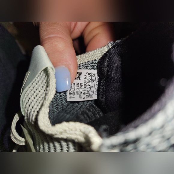 Adidas Ultraboost - Picture 8 of 8